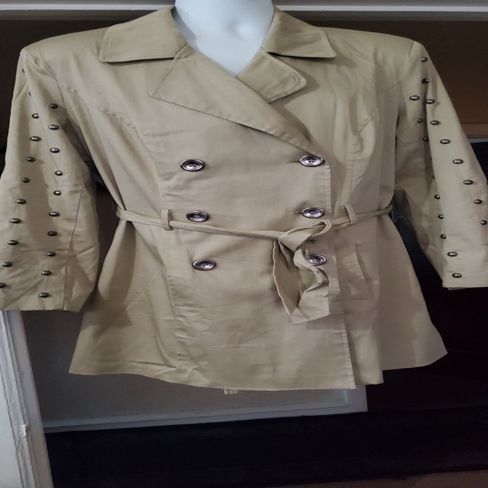 ASHLEY STEWART DOUBLE BREASTED STRUCTURED SLEEVE COAT.- (TAN) XL